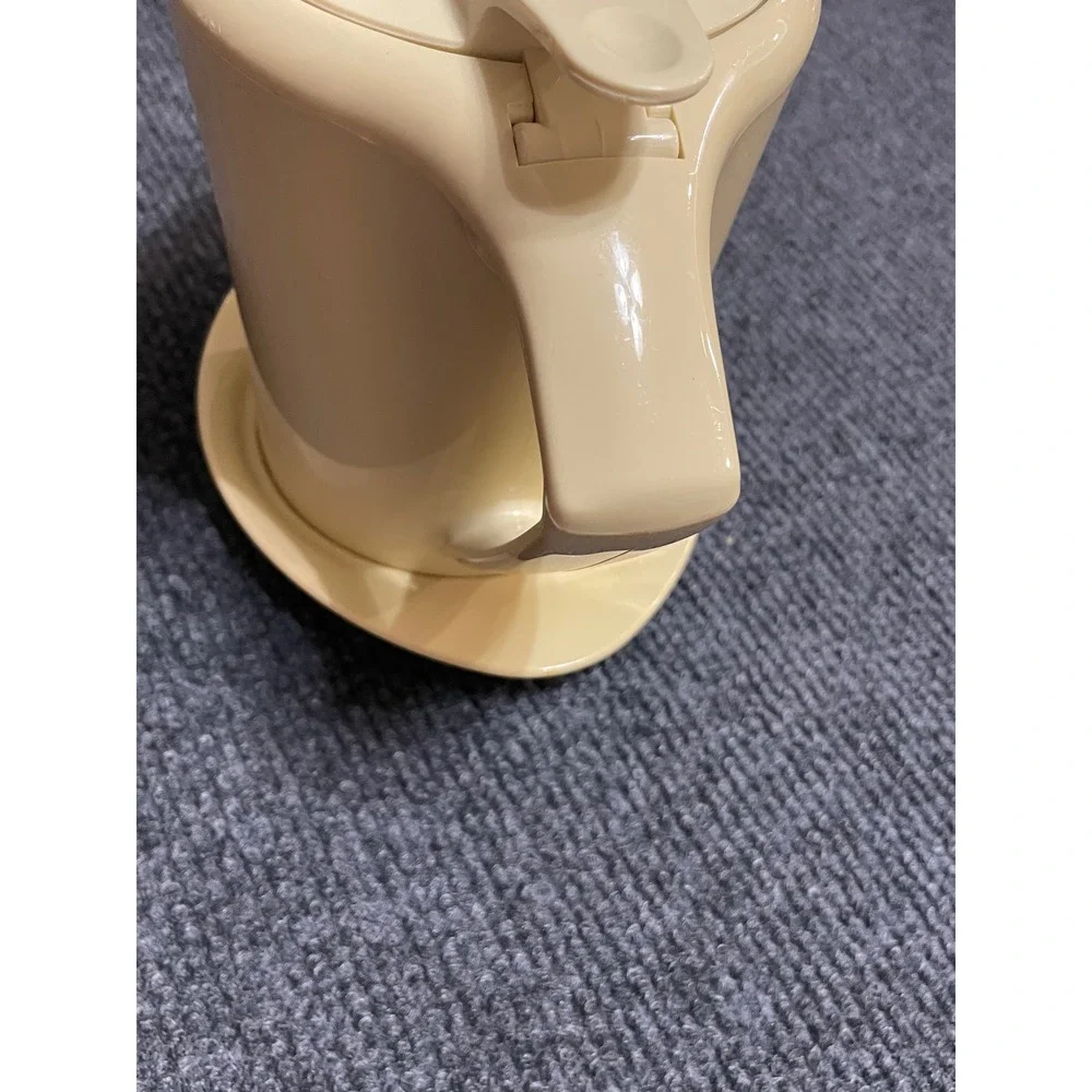 Leifheit Thermal Gravy Boat Insulated Sauce Server Cream Plastic Stainless Steel